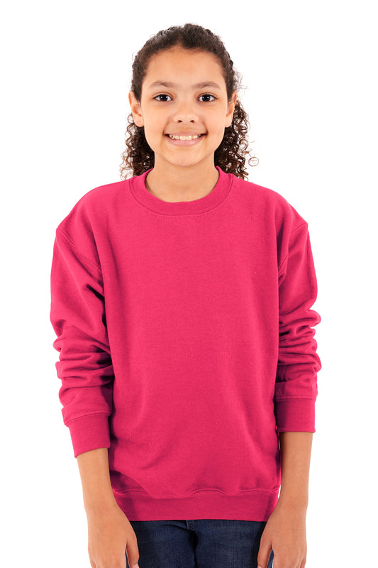 Studio Model Front - LifeStyle